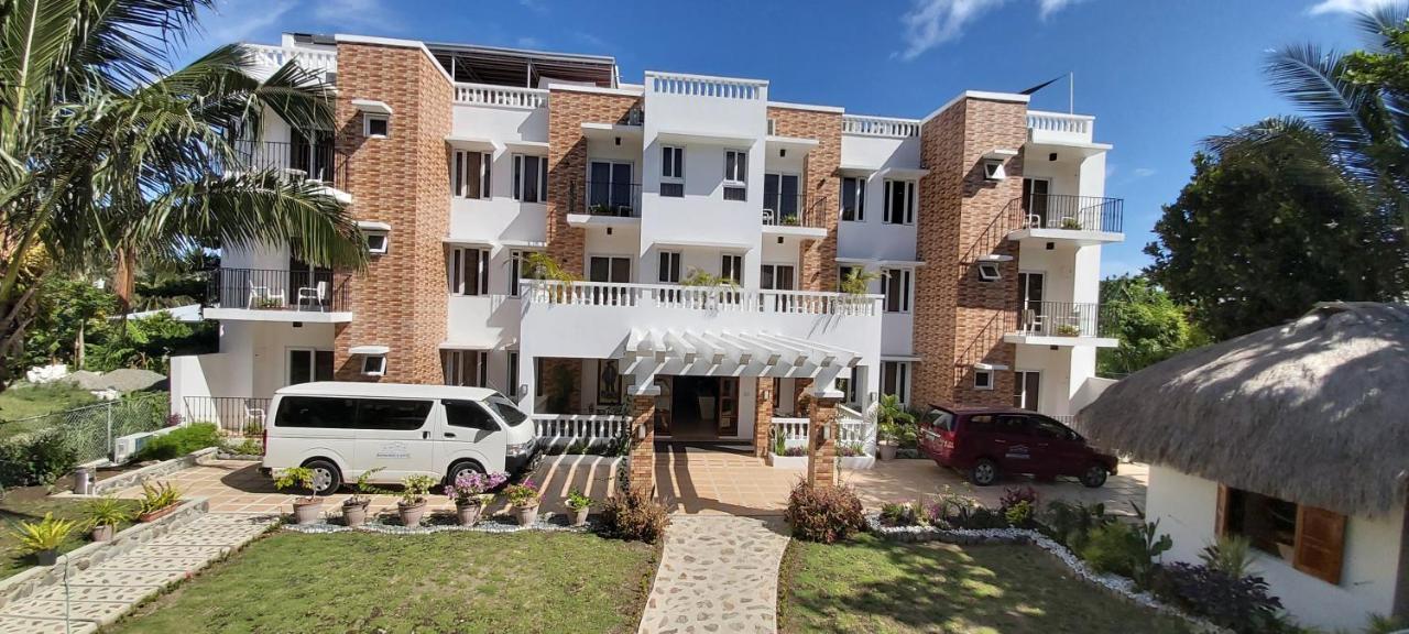 Bernardo'S Lantia Hotel Basco Exterior photo